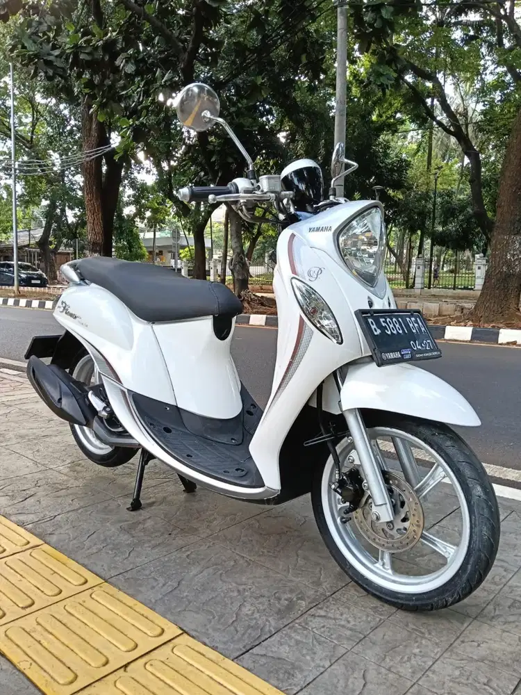 DP MINIM 500 CASH KREDIT YAMAHA FINO PREMIUM 125 FI THN 2022 PAJAK ON