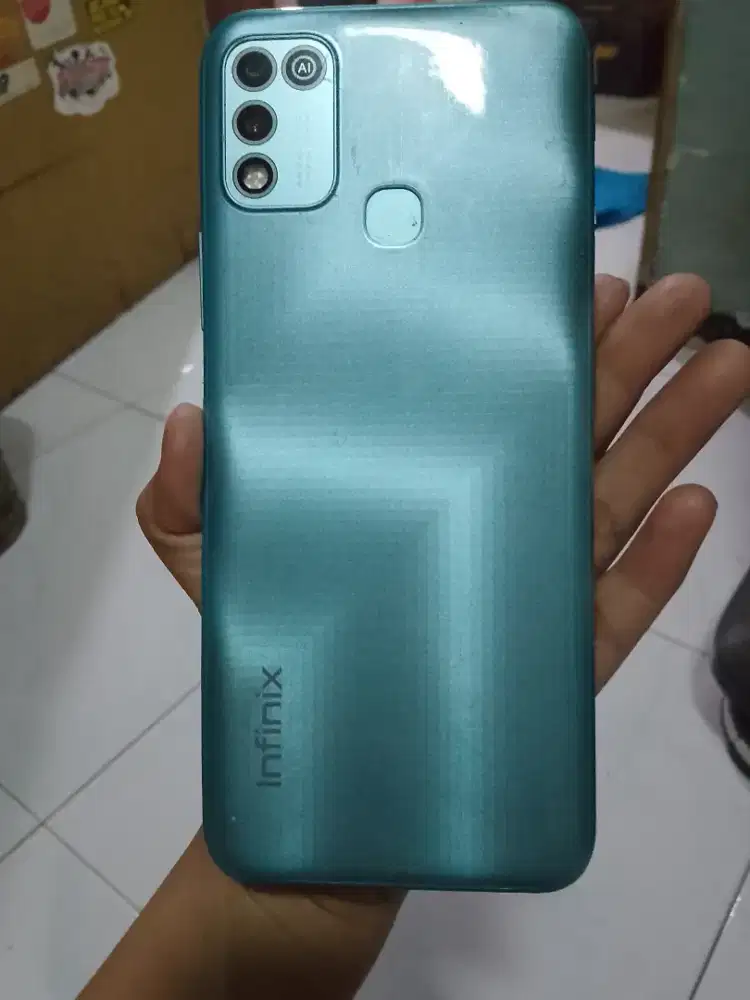 HP Infinix Hot 10 Play (Baca Deskripsi yaa)