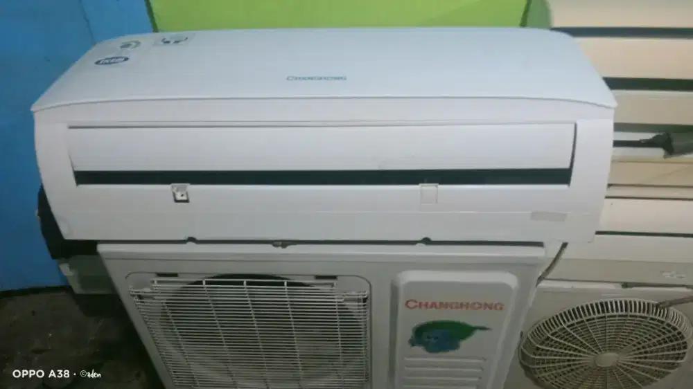 Jual AC 1/2pk mrek Changhong/bisa tukar tambah