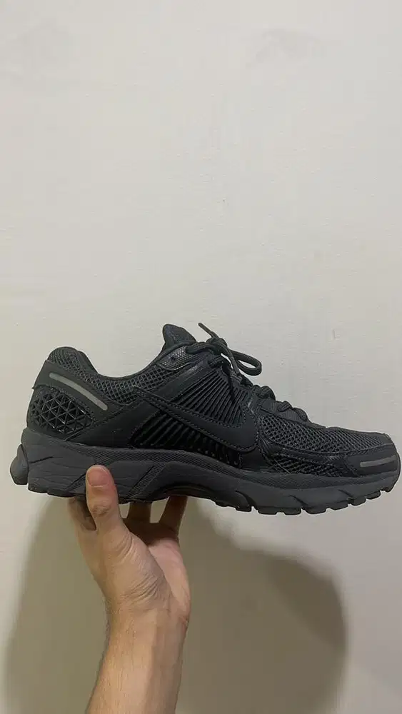 VOMERO 5 & CONVERSE HI