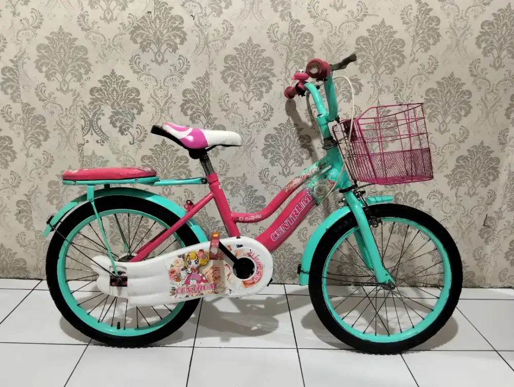 Sepeda anak ukuran 18 untuk usia 5 -8 tahun