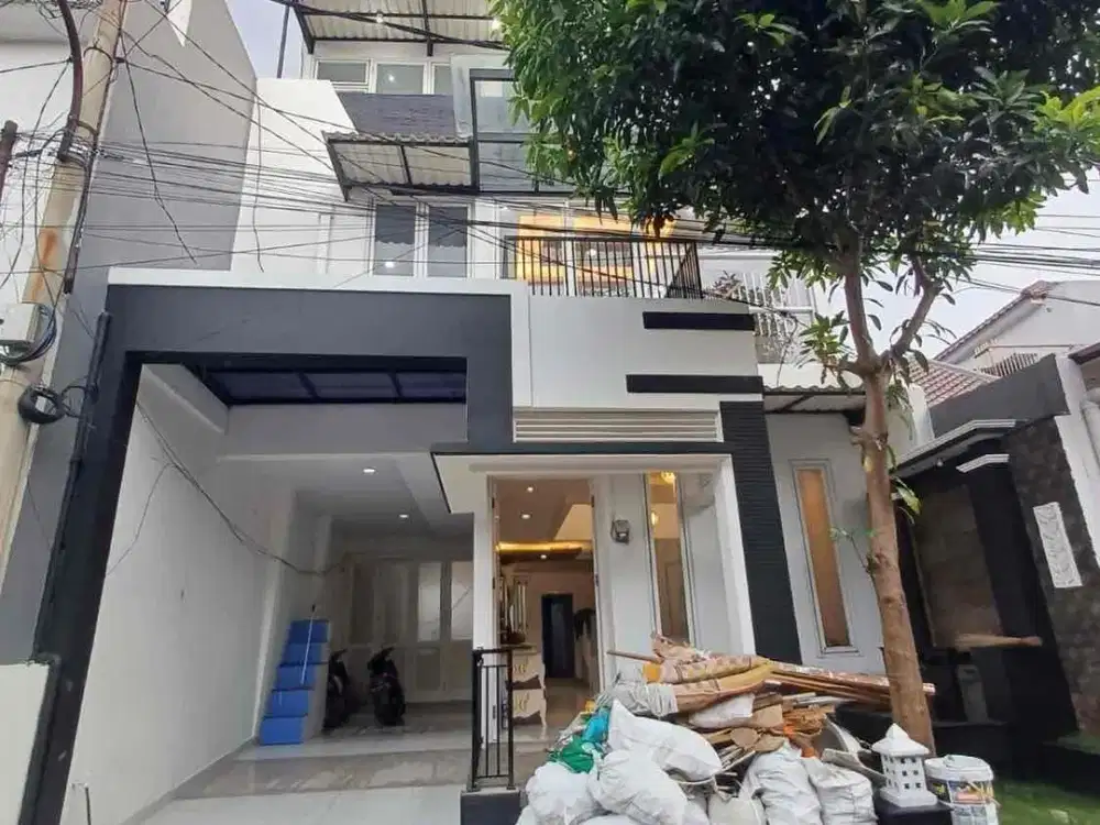AA152 Dijual Rumah 2 Lantai di Pesona alam Jagakarsa, Jaksel