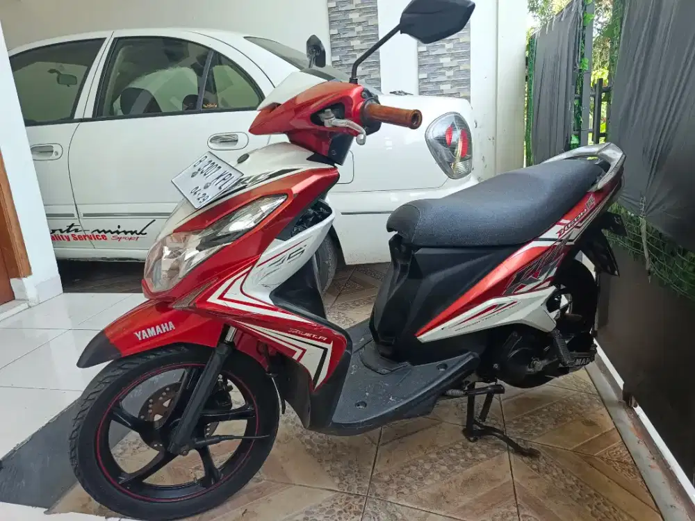 Yamaha Xeon RC 125 FI MERAH PUTIH STATER ON