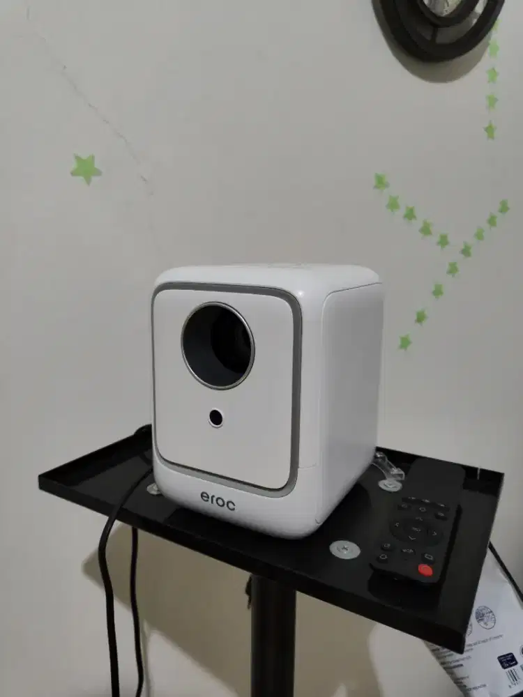 Eroc Proyektor Magic Pro 4k (Second mulus)