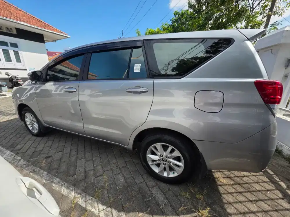 Kijang Innova G Automatic  Diesel Silver 2020