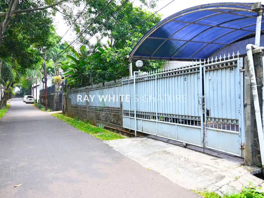 Dijual Rumah Strategis Layak Huni Kebayoran Baru, Jl. Terusan Hang lekir V