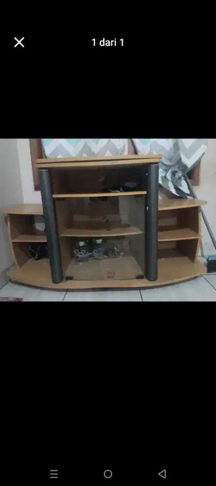 Meja tv bekas berkualitas