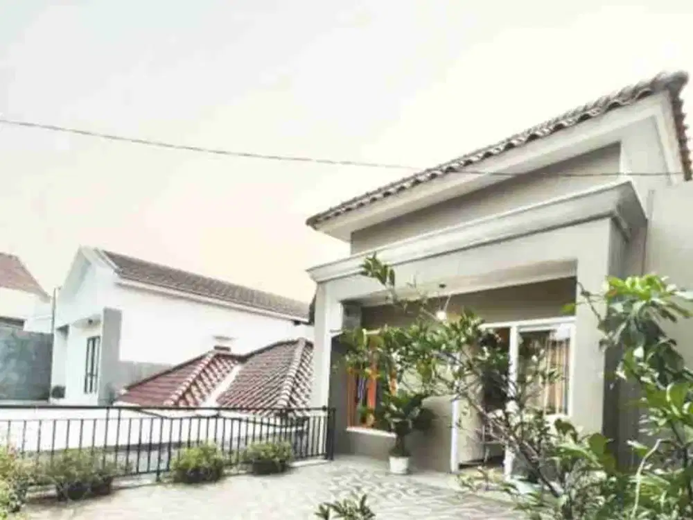 Hunian Mewah Siap Huni Dekat Ragunan - Jakarta Selatan | Full Furnished & Kolam Renang Pribadi