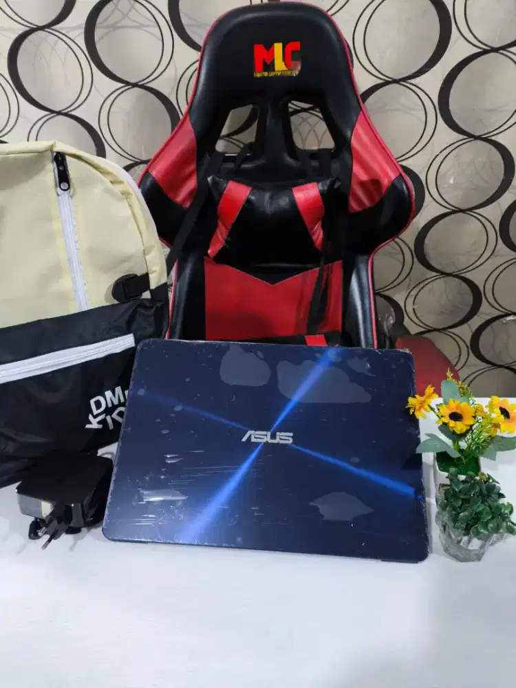 [RAM 16GB/SSD 512GB] Laptop Slim Gaming Desain Asus Zenbook Ux430UNR