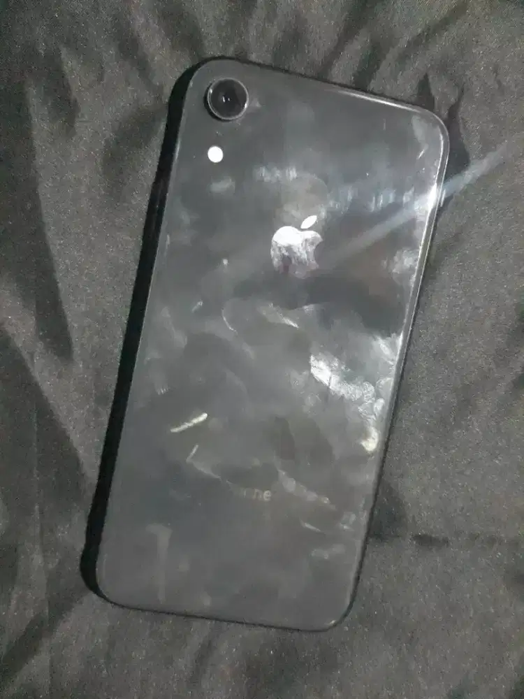 iPhone XR 64GB Hitam Inter – LCD Ori, Face ID Jalan, BH 89%