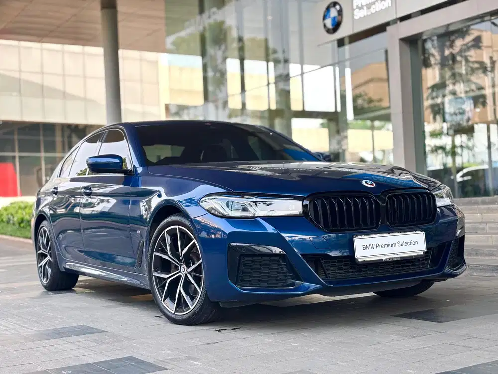 BMW 520i 2023 Bensin