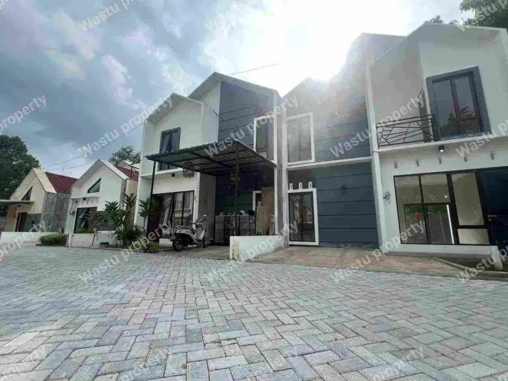 RUMAH 2 LANTAI MURAH DEKAT AKMIL MAGELANG