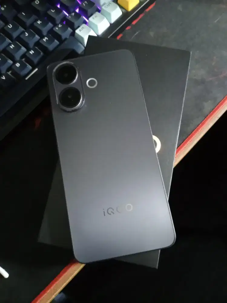 Iqoo Z10R (12/256GB) Fullset Like New