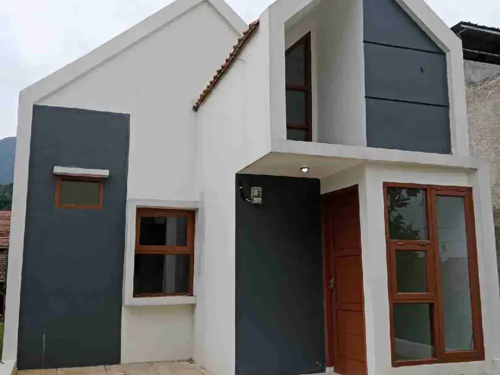 Rumah dalam komplek ramai di huni bandung timur