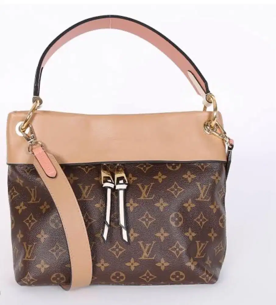 Louis Vuitton Monogram Tuileries Besace