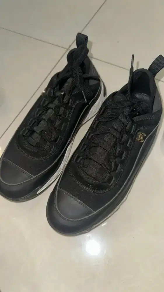 Sepatu Chan**l Wanita