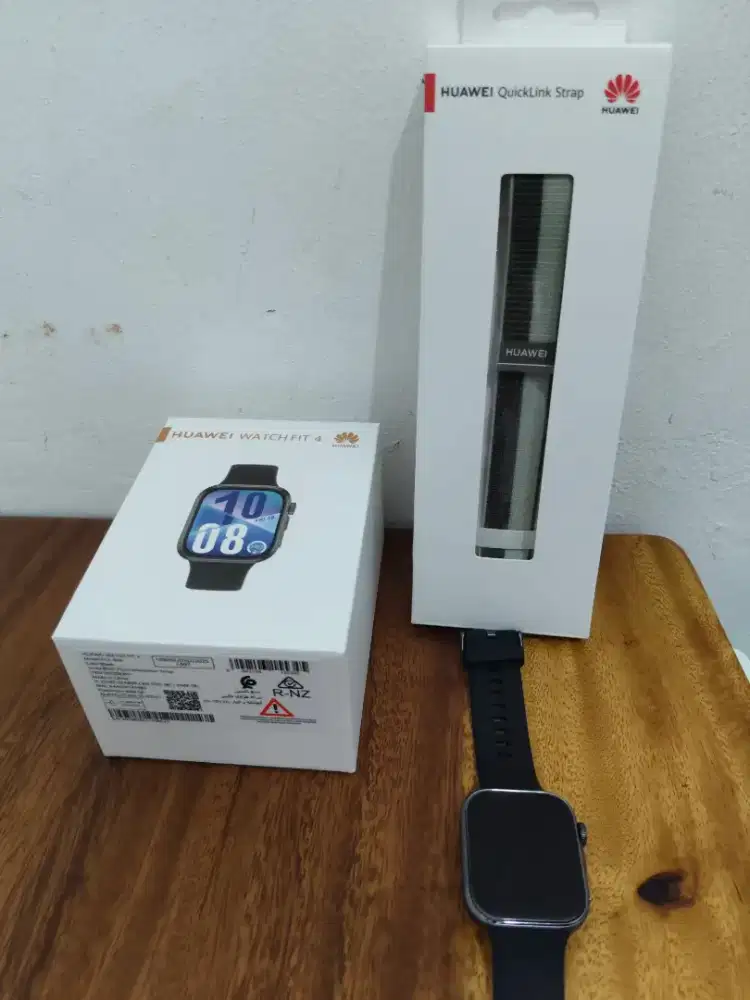 Jual Jam Huawei Watch FiT 4 like new