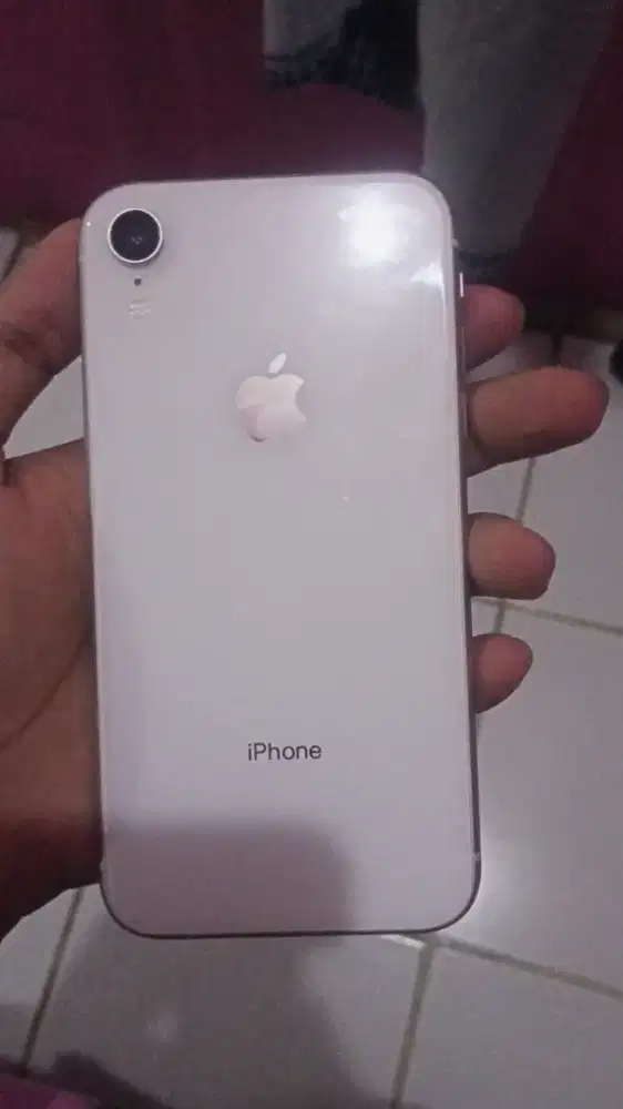 iPhone xr inter 64gb