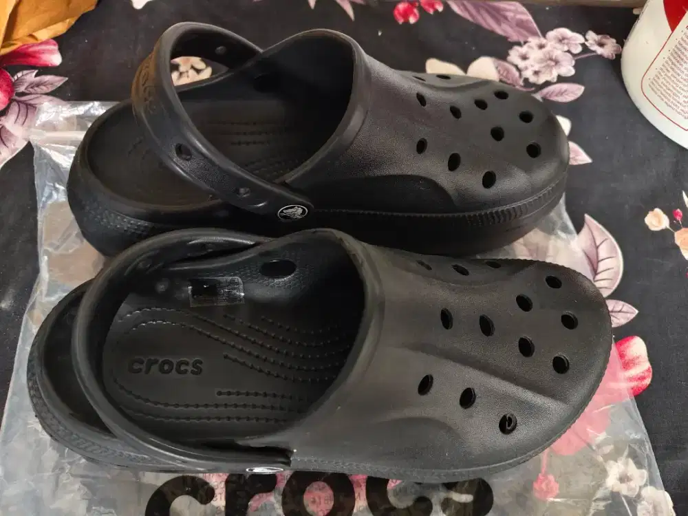 Crocs PL like new