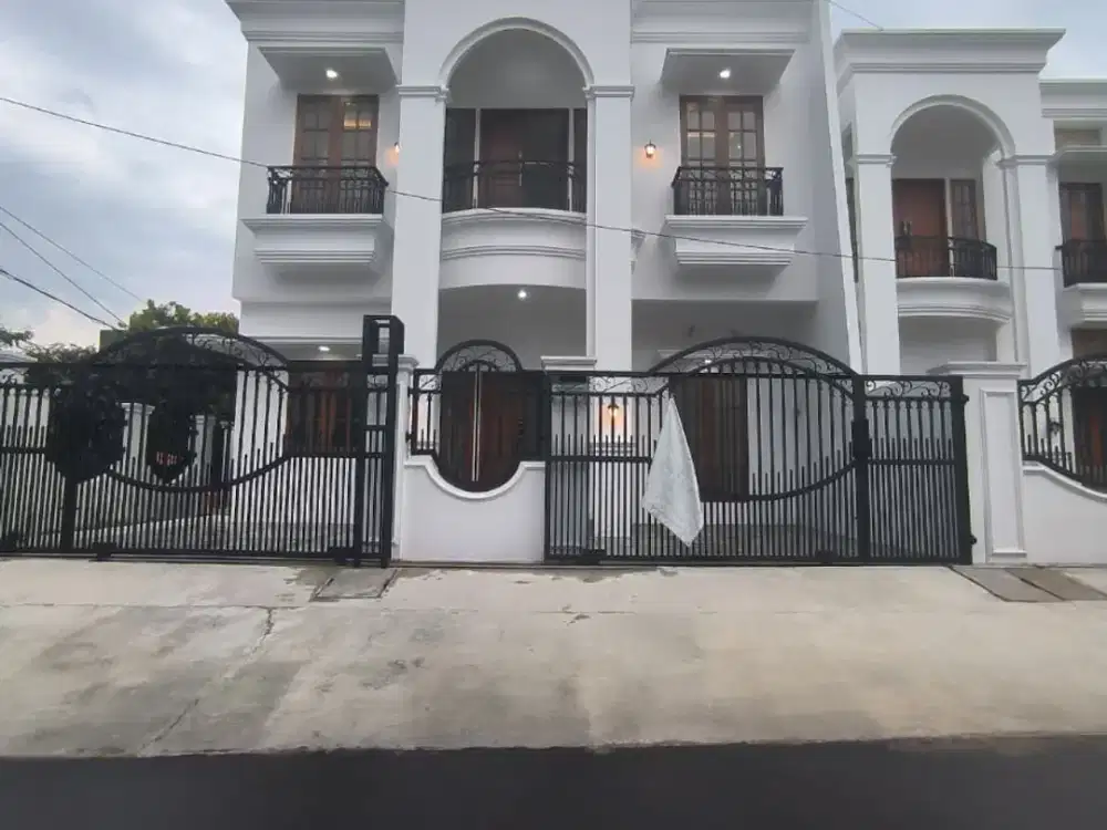 RUMAH BARU DALAM KOMPLEK DUREN SAWIT – JAKARTA TIMUR