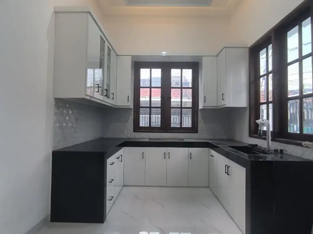 RUMAH HOOK BARU DALAM KOMPLEK DUREN SAWIT – JAKARTA TIMUR