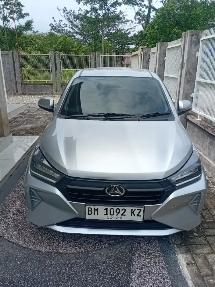 Dijual mobil daihatsu new R manual 1.2