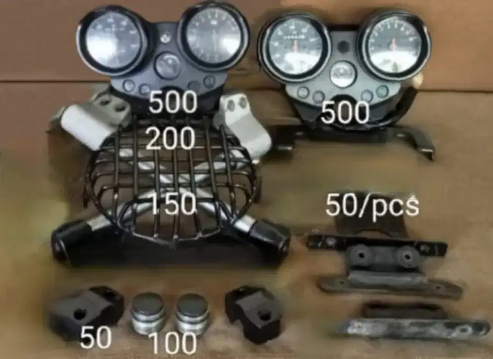 Part aksesoris motor pulsar