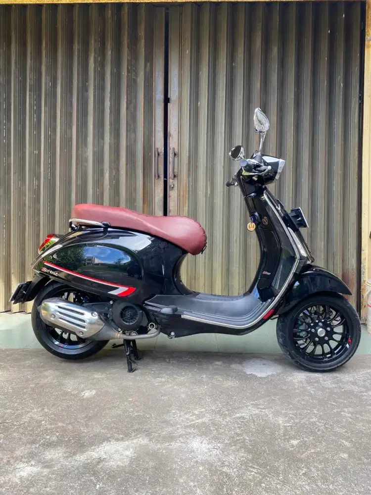 Vespa Sprint IGET 2019