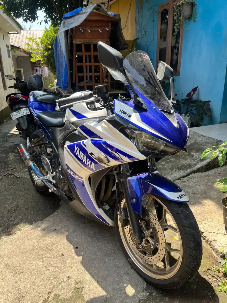 Jual Motor Yamaha R25