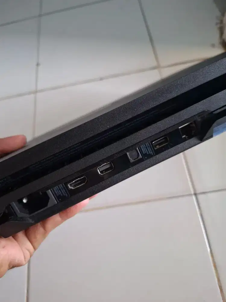 Jual PS4 Pro Sony 1 Tb