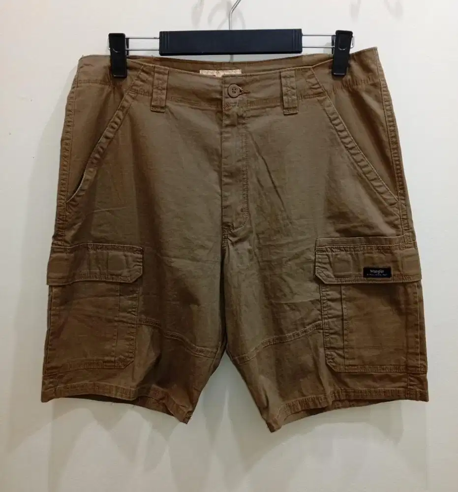 WRANGLER CARGO SHORT PANTS