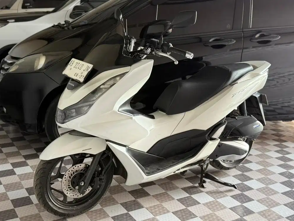 Pcx 160 2022 plat ab pajak on bagus
