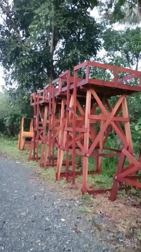 Kaki tandon menara ulin