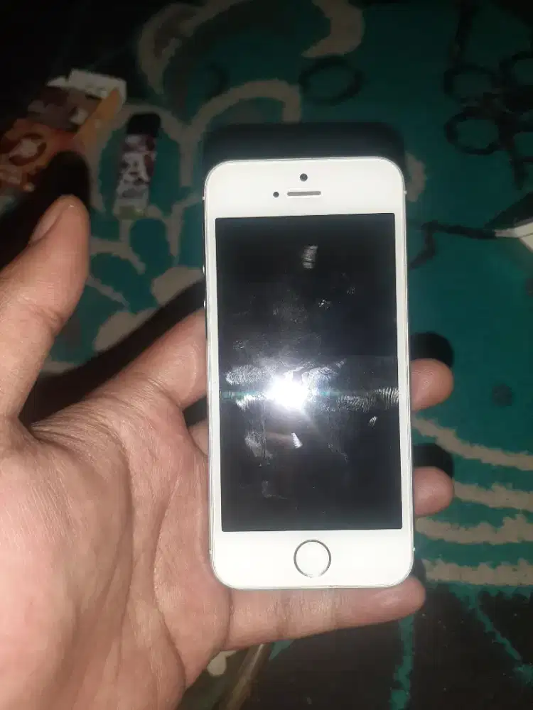 Iphone 5s lock icloud