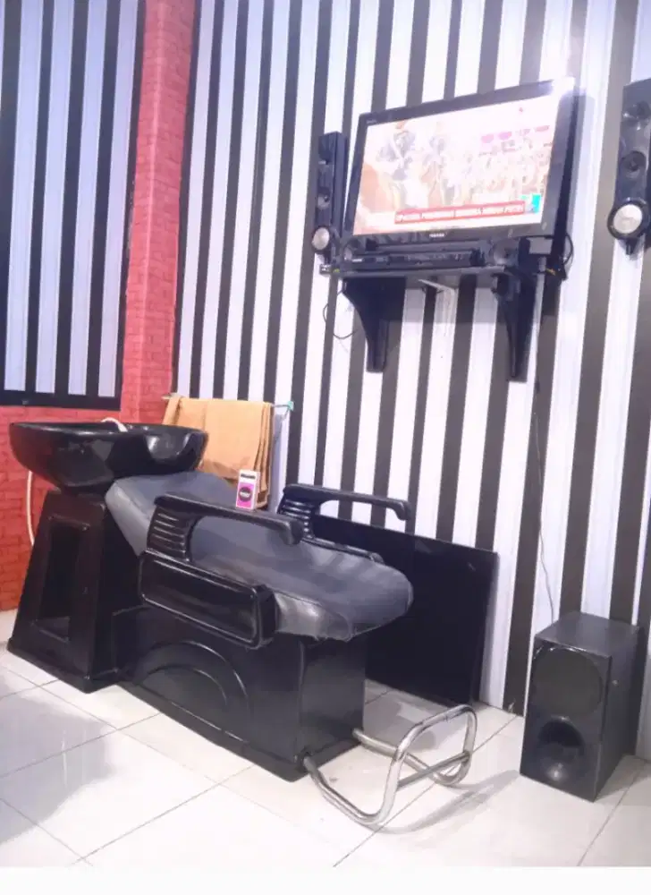 Kursi keramas keramik salon barbershop washbak
