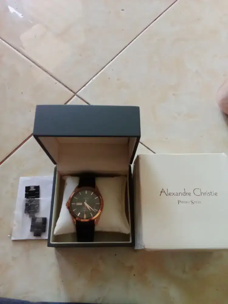 Jam Alexandre Christie