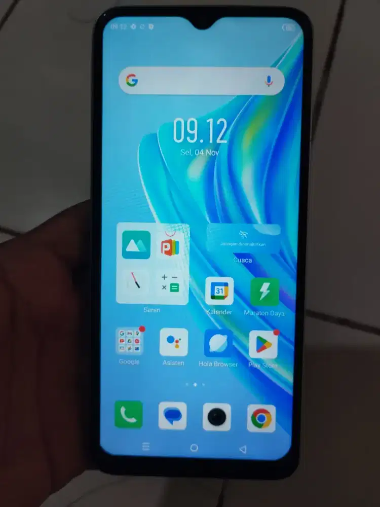 Infinix hot 30 white