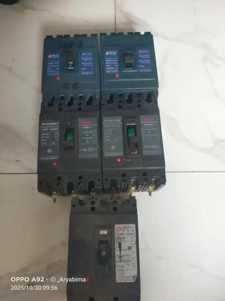 Jual mccb,breker 100 a,160 a,50 a