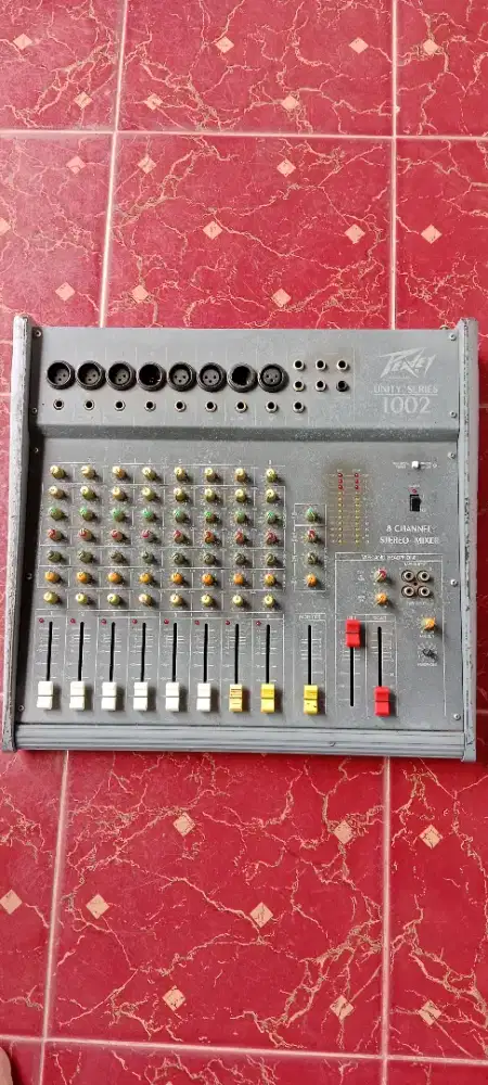 Mixer Peavey 8Channel