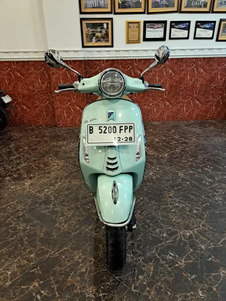 Hub ima , DP 2 juta Primavera 150 ABS 2023 . KM Rendah Like New