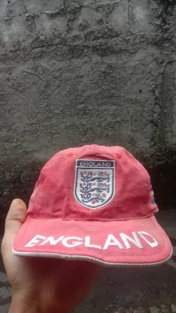 Topi Umbro World Cup 2010