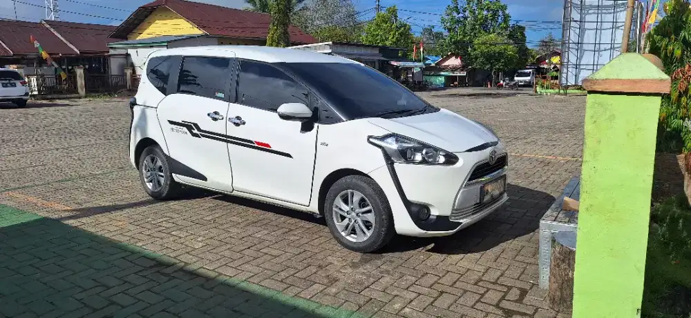 Sienta tahun 2019 manual
Plat DA