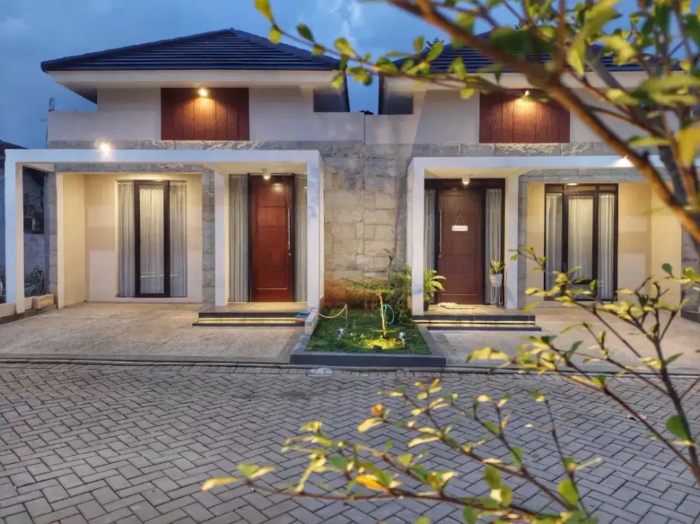 DI JUAL RUMAH BARU MEWAH DI BANYUMANIK