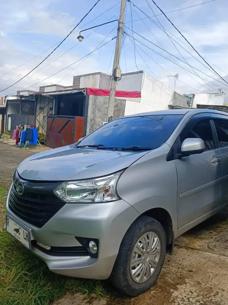 Xenia X Mt 1.3 2018 Plat R purwokerto atas nama sendiri