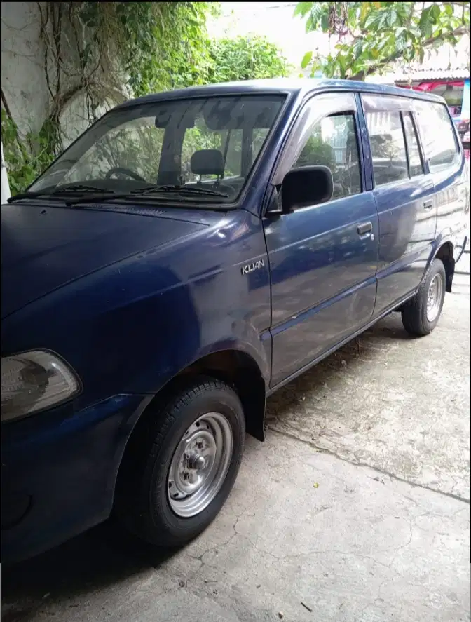 Toyota Kijang 2004 Bensin