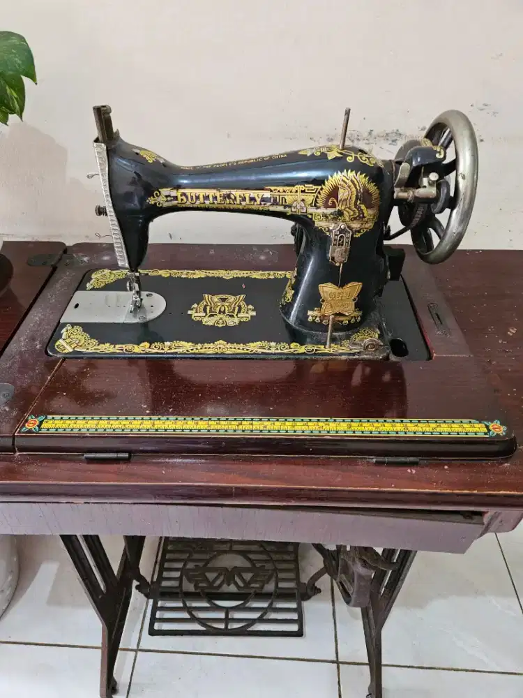 Mesin Jahit Butterfly