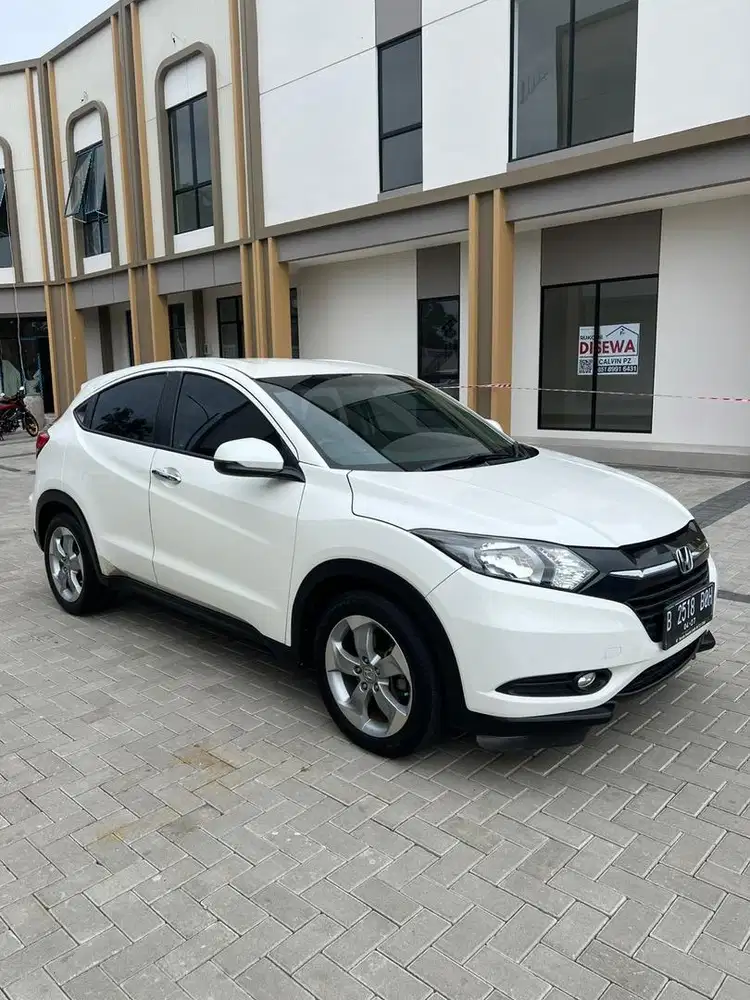 Honda HRV 1.5 E AT 2017 Pajak Panjang