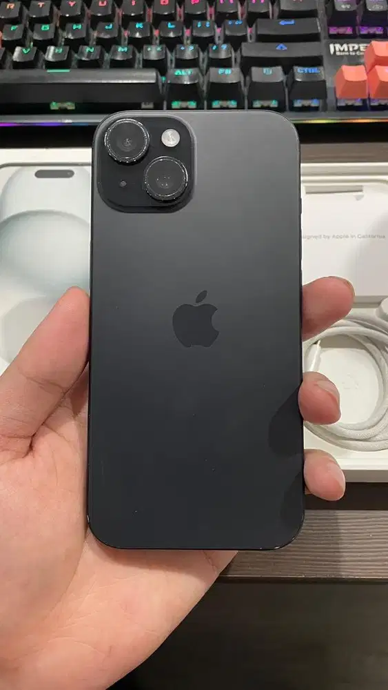 iPhone 15 128gb iBox