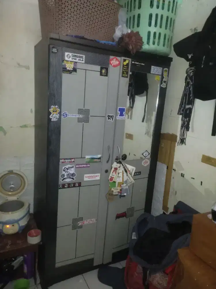 Lemari baju carousell