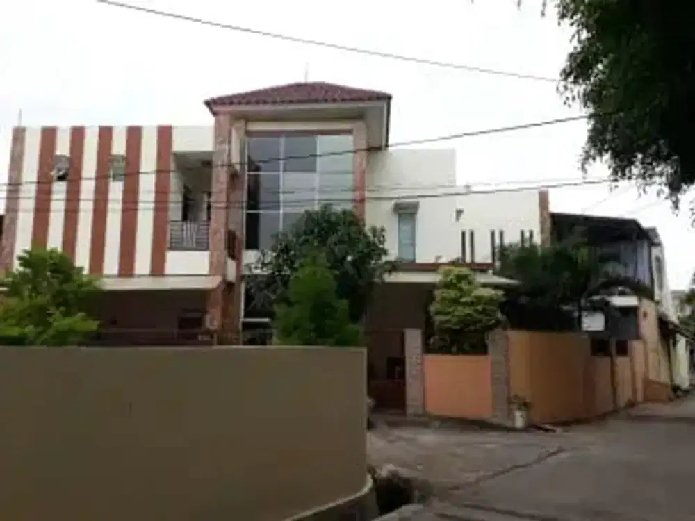 Rumah Mewah LT 224 Meter di Komplek Pekayon Bekasi